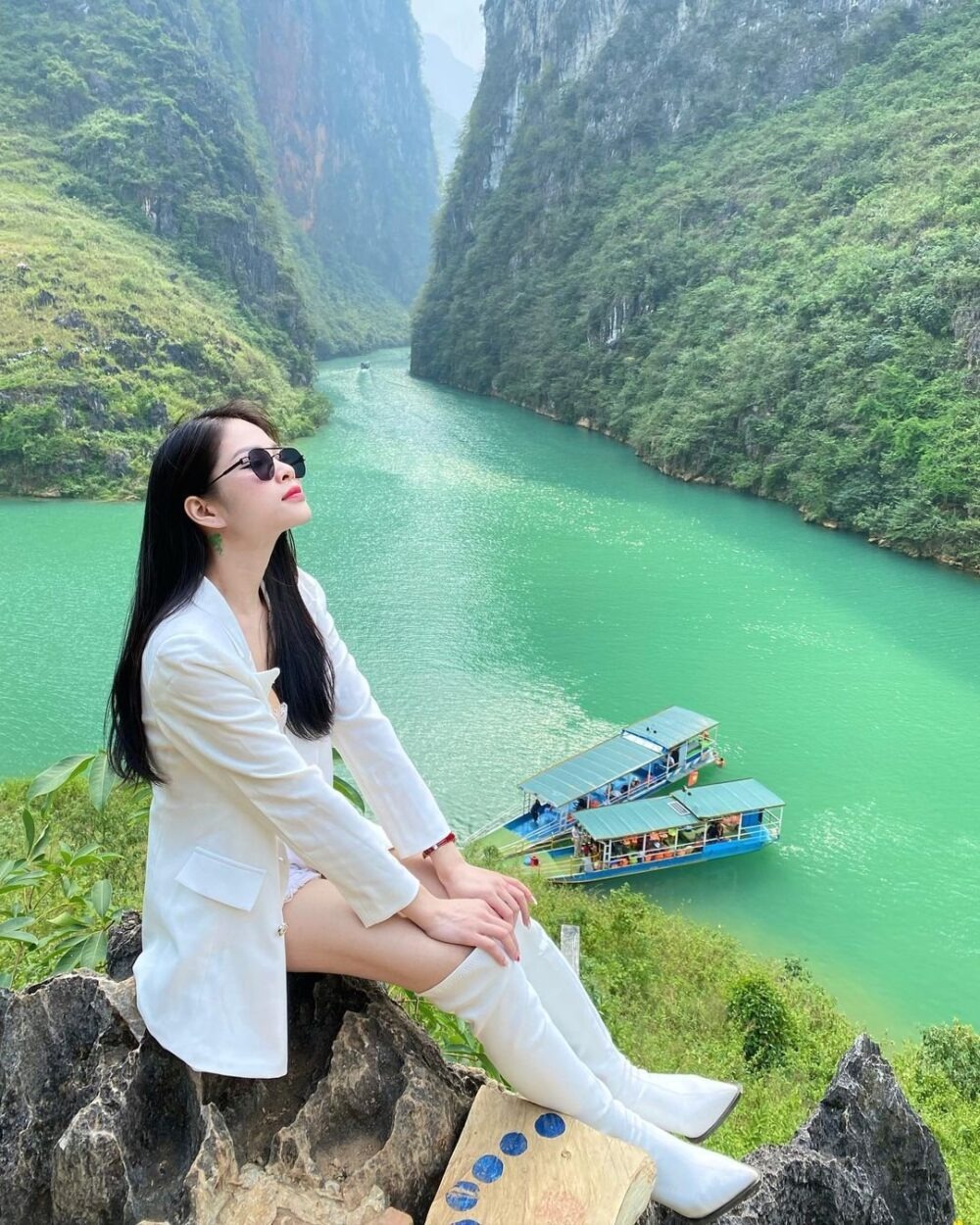 Tour Hà Giang - Cung đường Hạnh phúc: QUẢN BẠ - PHỐ CÁO – LÔ LÔ CHẢI - MÃ PÍ LÈNG – SÔNG NHO QUẾ (Khởi hành năm 2026 từ Hà Nội thứ 6 hàng tuần)