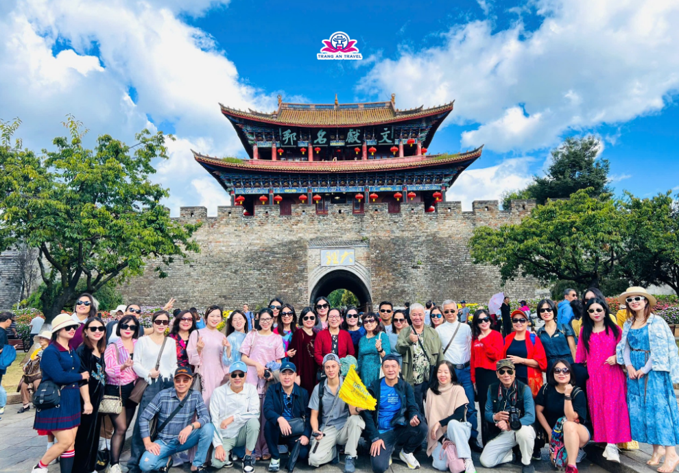 Đoàn khách Tràng An Travel rực rỡ trong hành trình Lệ Giang – Đại Lý – Shangrila