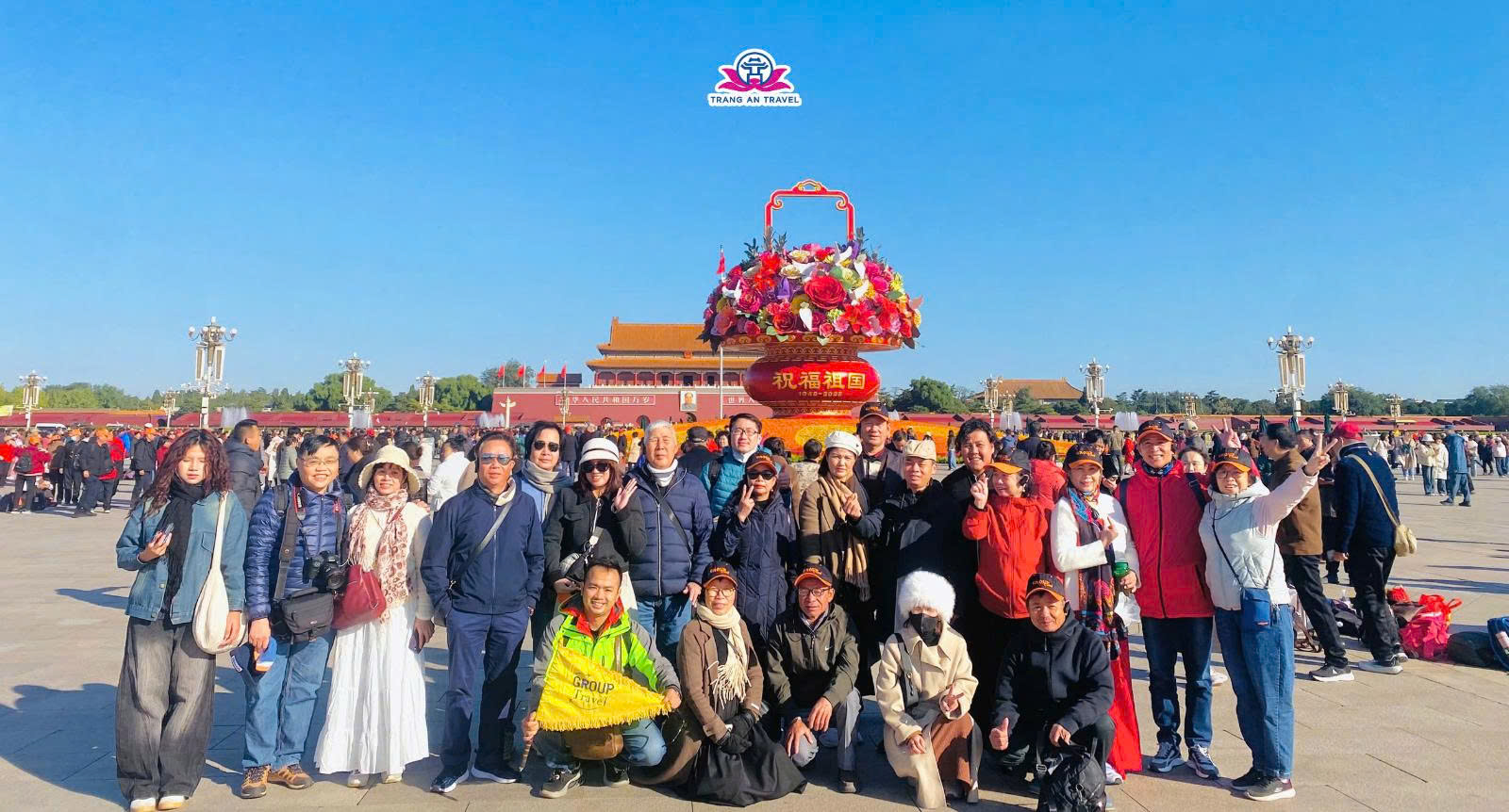 Đoàn du khách Tràng An Travel khám phá tour BẮC KINH - THƯỢNG HẢI