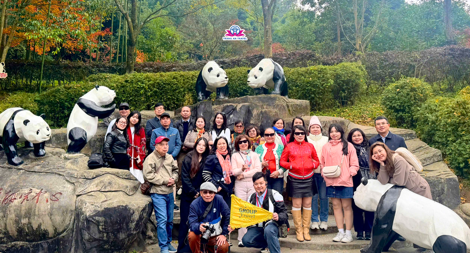 Đoàn du khách THÀNH ĐÔ - CỬU TRẠI CÂU - LẠC SƠN ĐẠI PHẬT