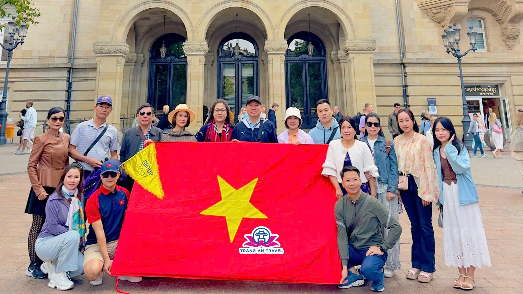 Tour Châu Âu