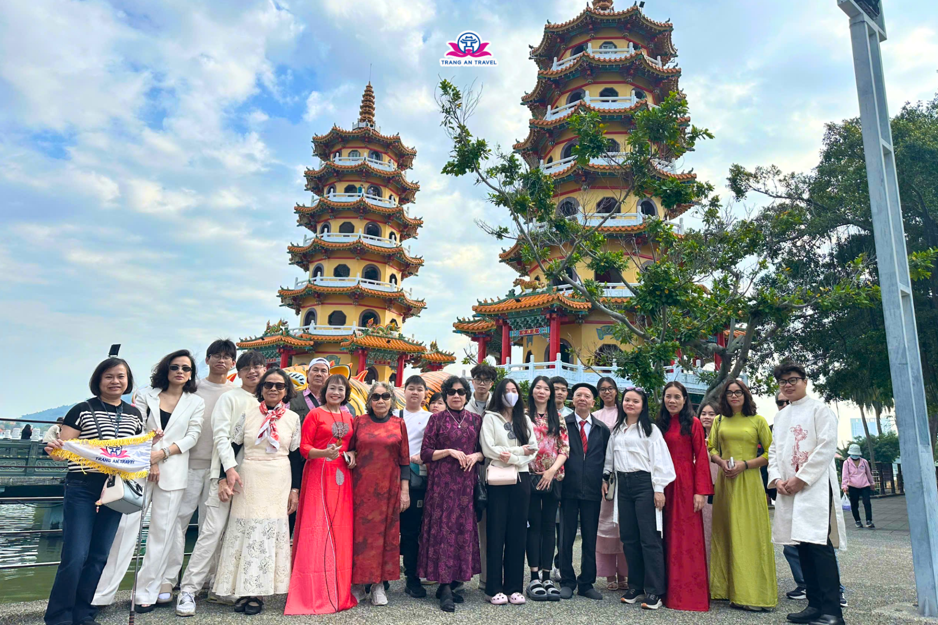 Đoàn du khách khám phá ĐÀI LOAN: Đài Bắc - Cao Hùng