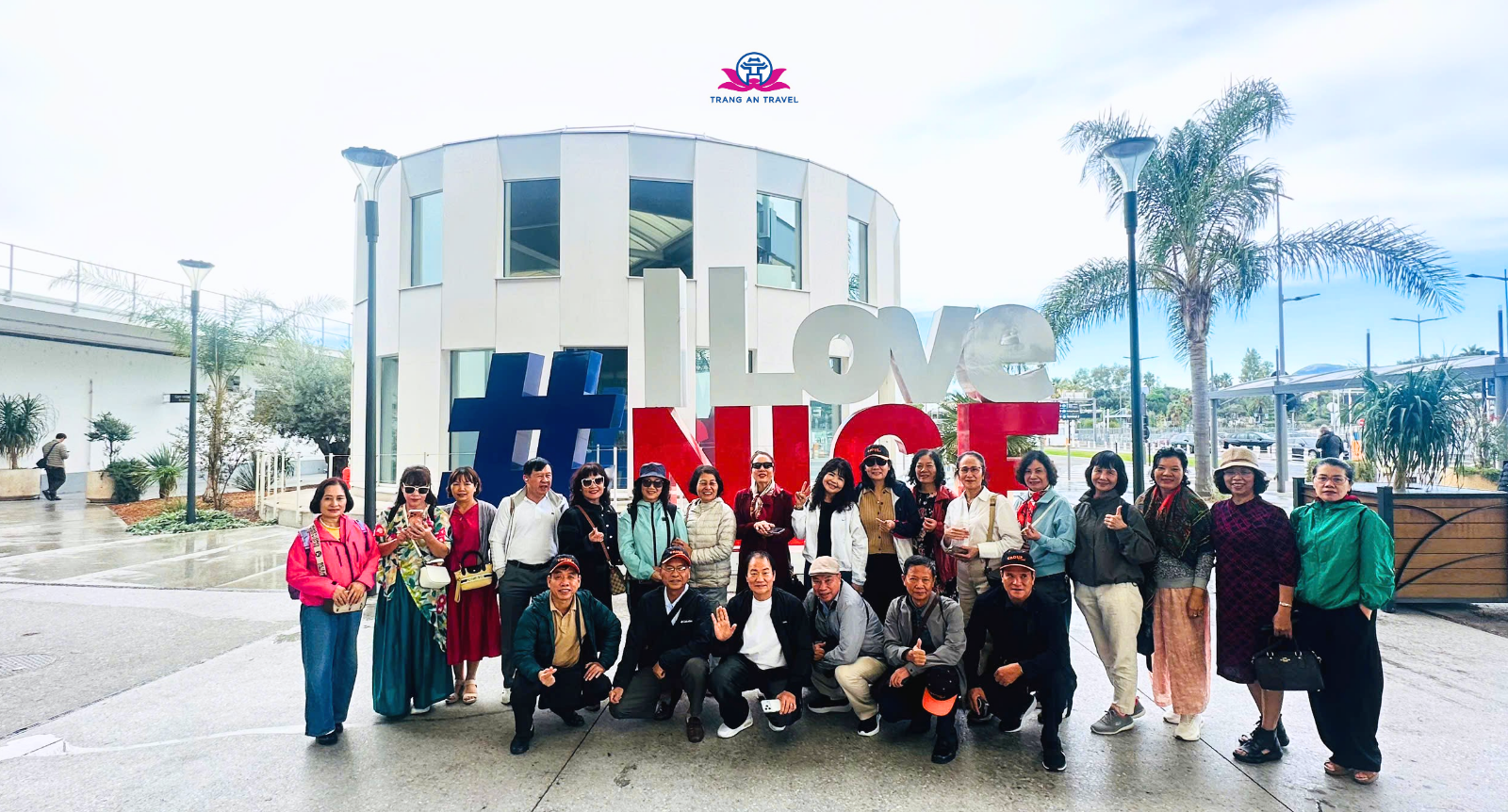 Checklist chuẩn bị cho tour châu Âu Tết 2026: Hành lý, visa, chi phí phát sinh