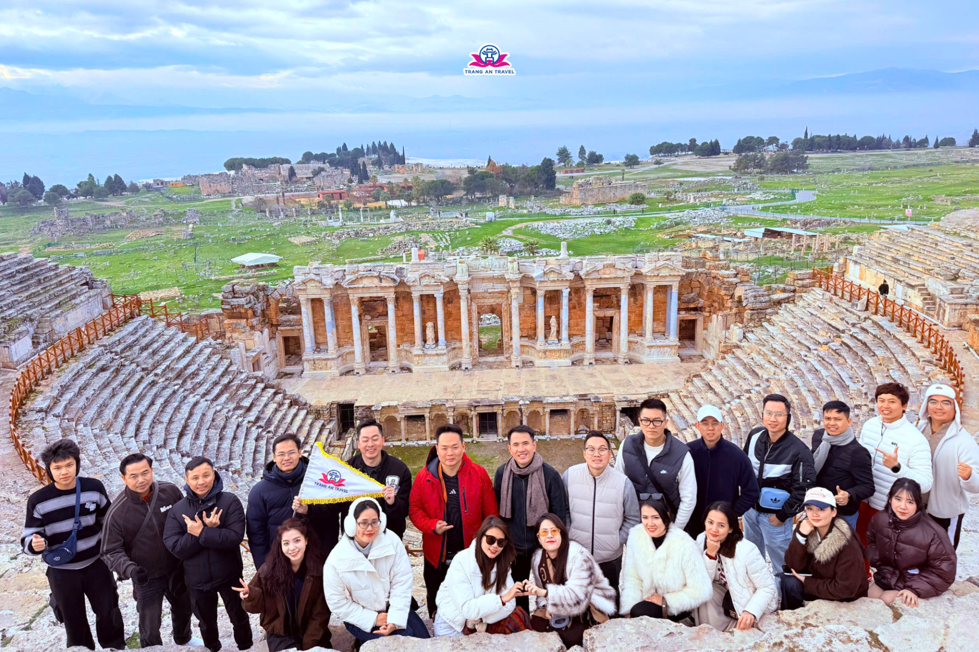 Đoàn du khách Thổ Nhĩ Kỳ đón Năm mới 2026