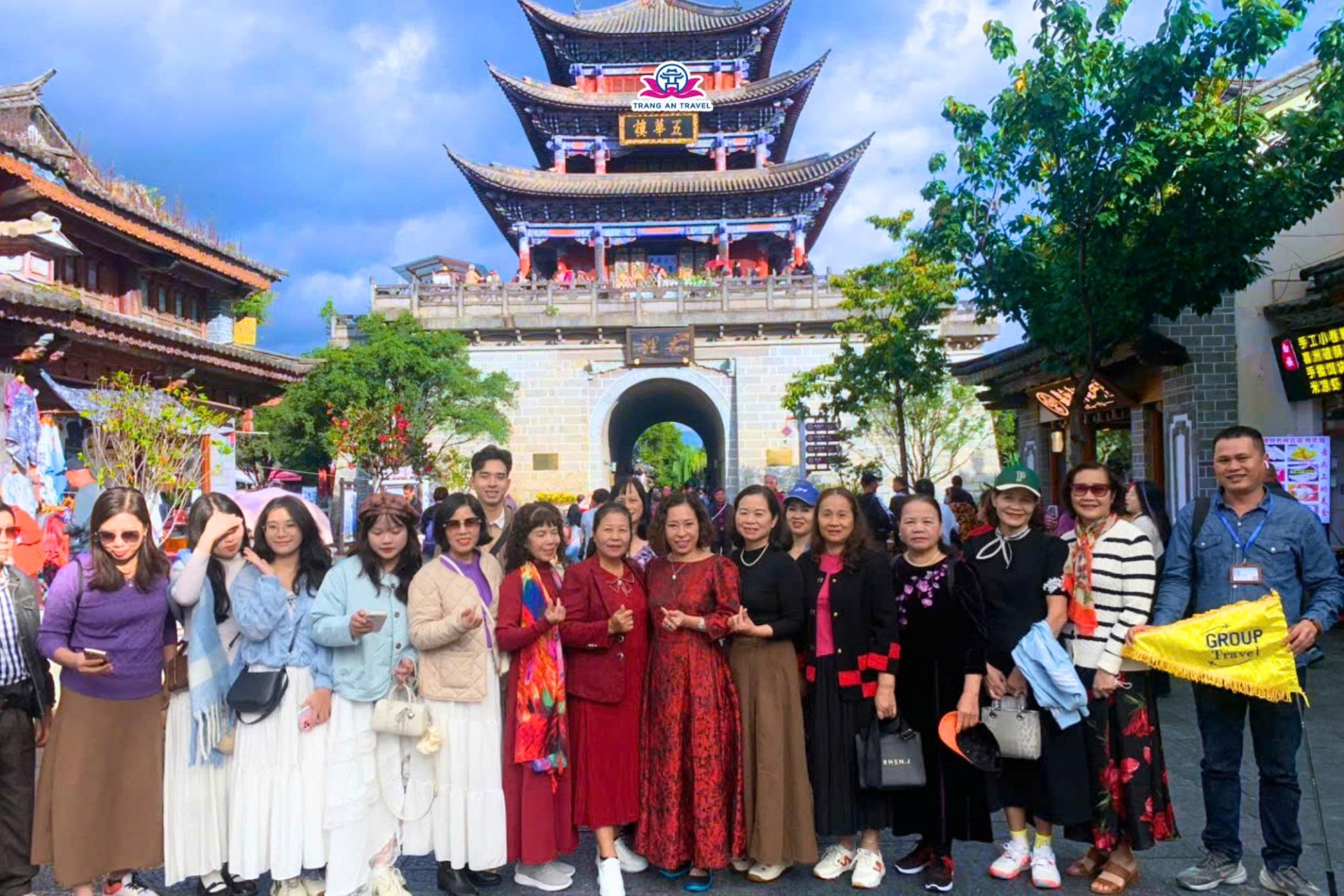 Ảnh đoàn du khách LỆ GIANG - ĐẠI LÝ - SHANGRILA