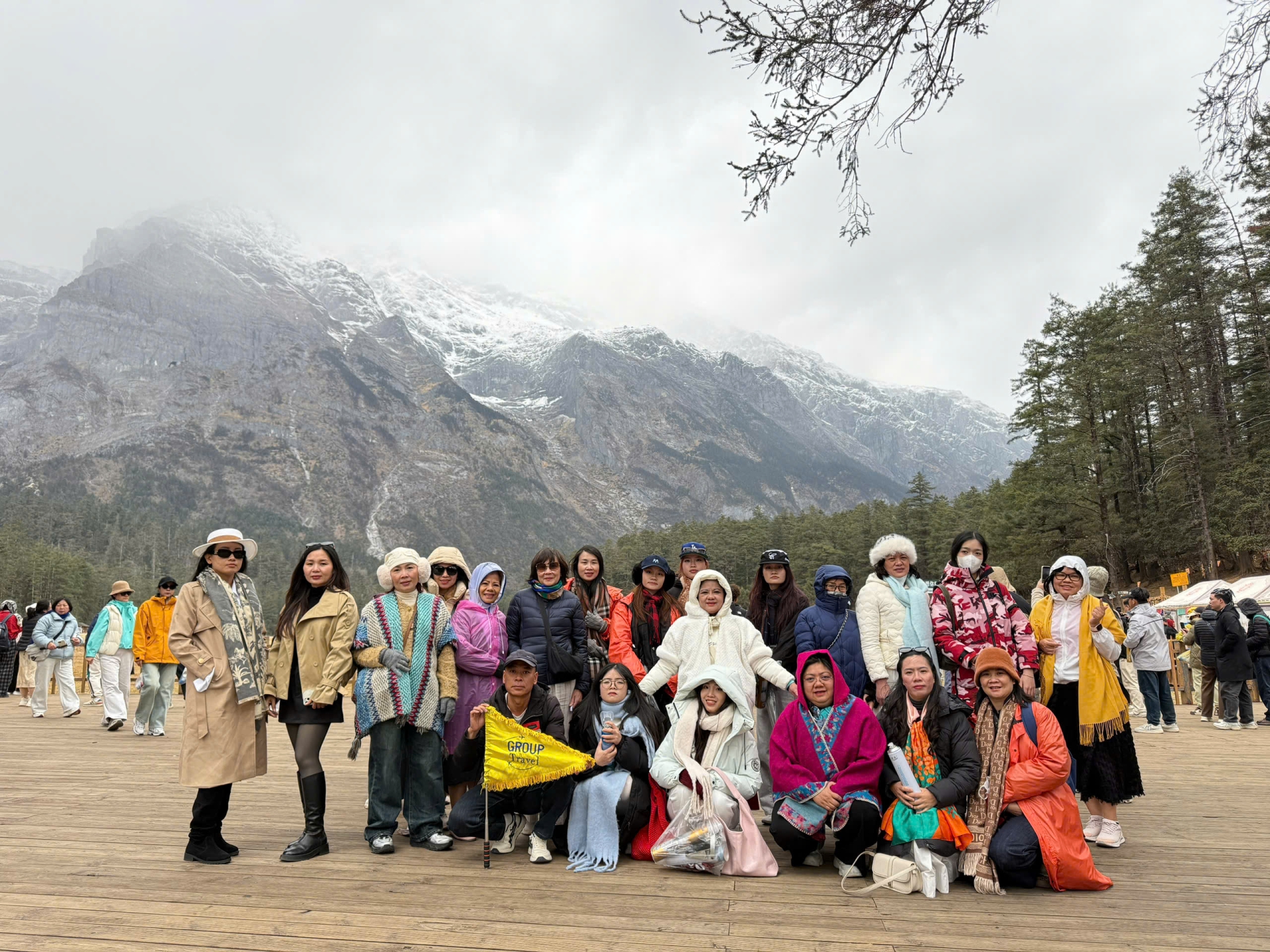 núi tuyết Ngọc Long