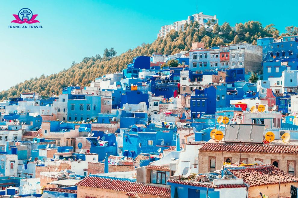 Chefchaouen - vì sao cả thành phố Maroc lại được phủ một màu xanh?
