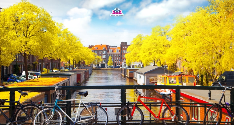 Tour Tây Âu mùa thu 2025 – Danh sách tour châu Âu đưa bạn ngắm nhìn khoảnh khắc đắm say nhất