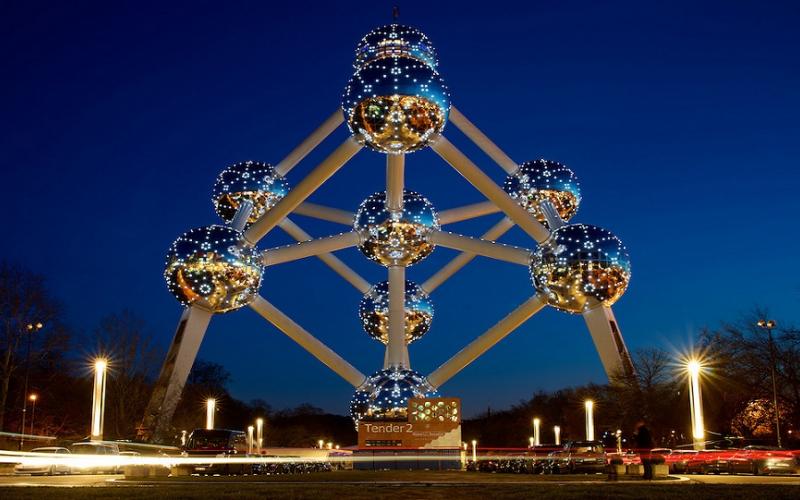 Đài kỷ niệm mô hình Atomium