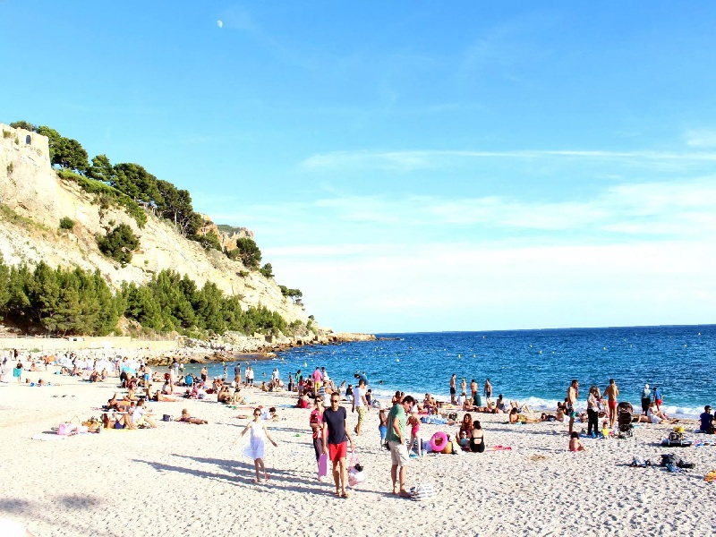 Biển Les Calanques de Cassis