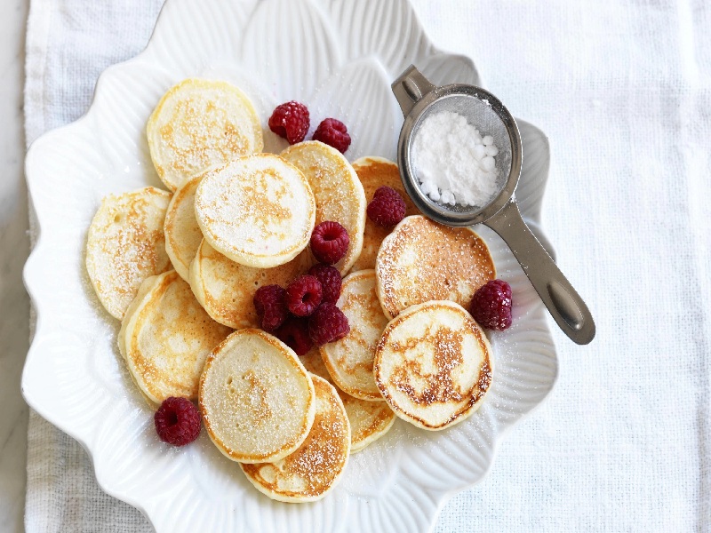 Bánh Poffertjes