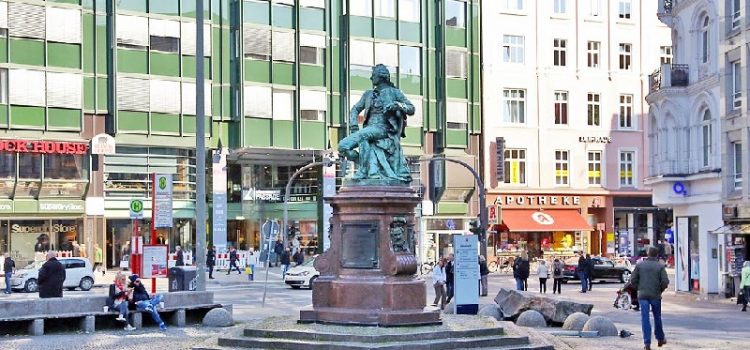 Khám phá những địa danh nổi tiếng nhất bạn nên ghé thăm khi đi du lịch Hamburg Đức