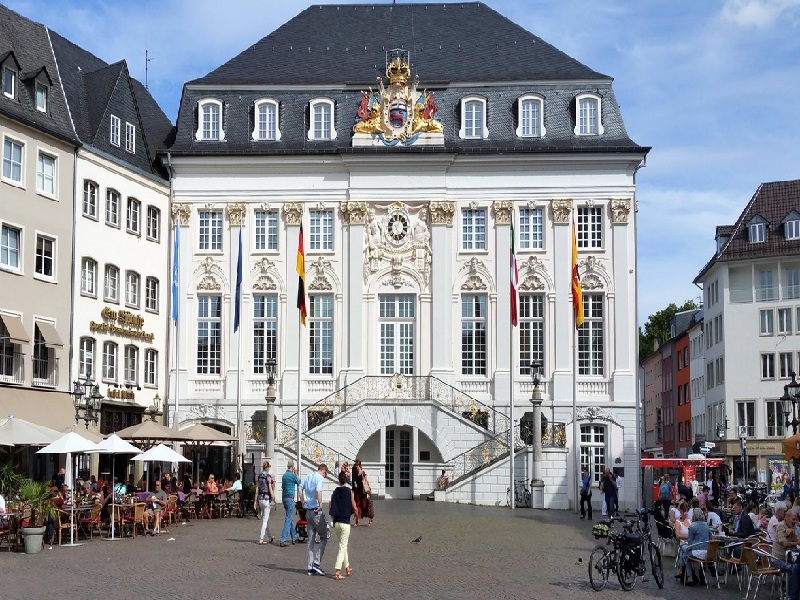 Tòa thị chính Bonn