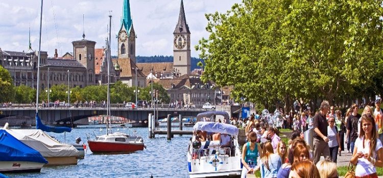 10 điểm tham quan hấp dẫn nhất mà bạn nên dừng chân khi đi du lịch Zurich Thụy Sĩ