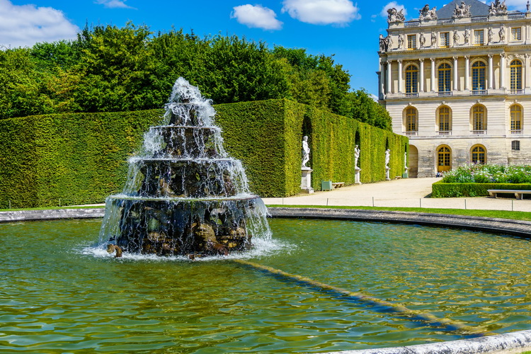 Cung điện Versailles