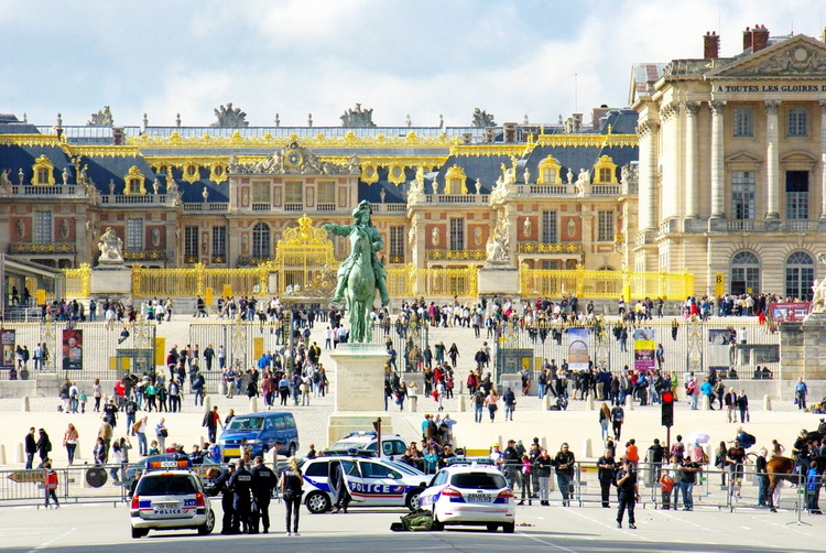 Cung điện Versailles