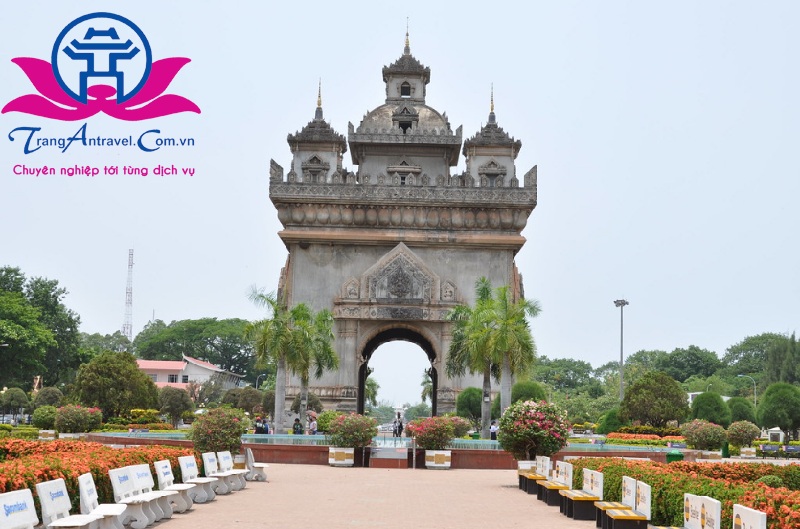 Tượng Đài Chiến Thắng Patuxay