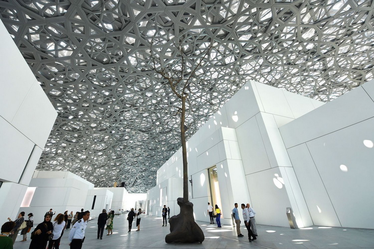 bảo tàng Louvre Abu Dhabi