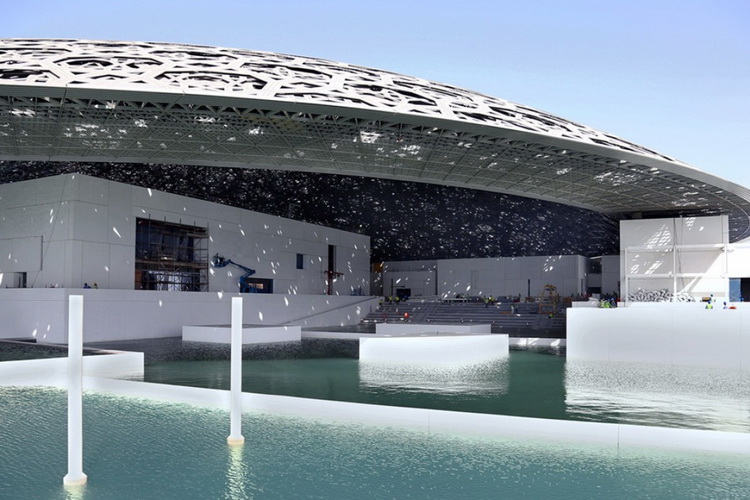 bảo tàng Louvre Abu Dhabi