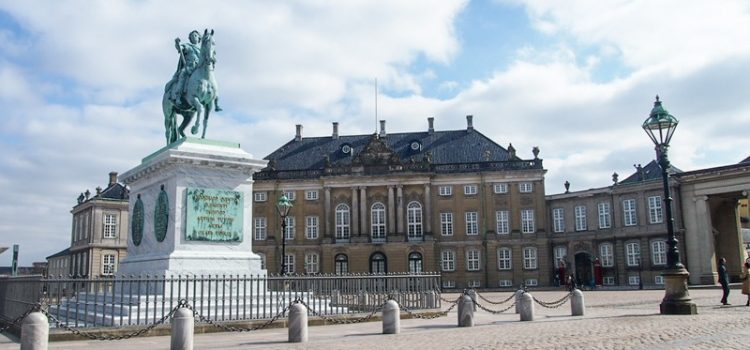 Cung điện Amalienborg