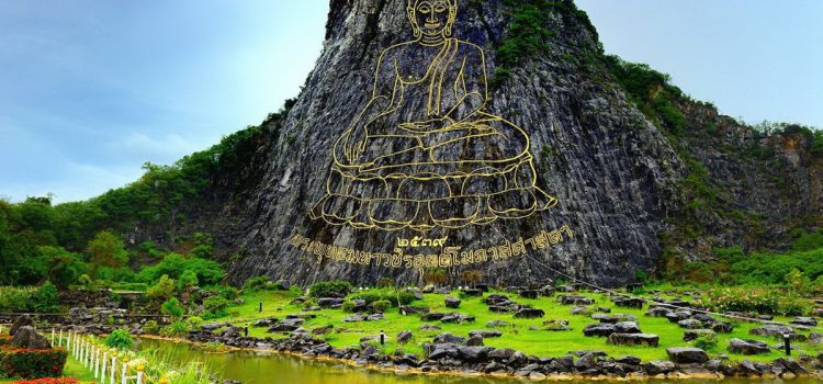 Trân Bảo Phật Sơn – Ngọn núi linh thiêng mang theo nhiều truyền thuyết