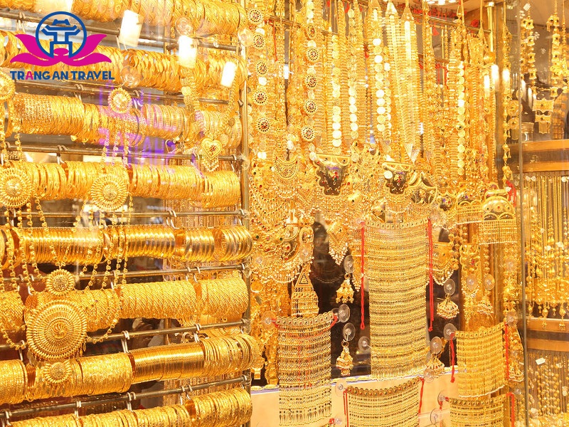 Chợ vàng Gold Souk