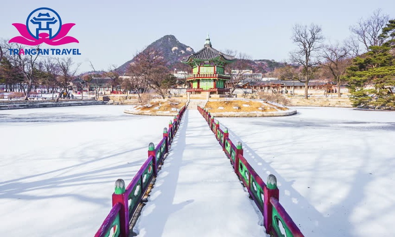 Cung điện Hoàng gia Kyeong-bok, tour du lịch Hàn Quốc