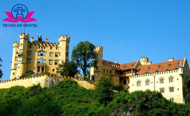 Lâu đài Hohenschwangau