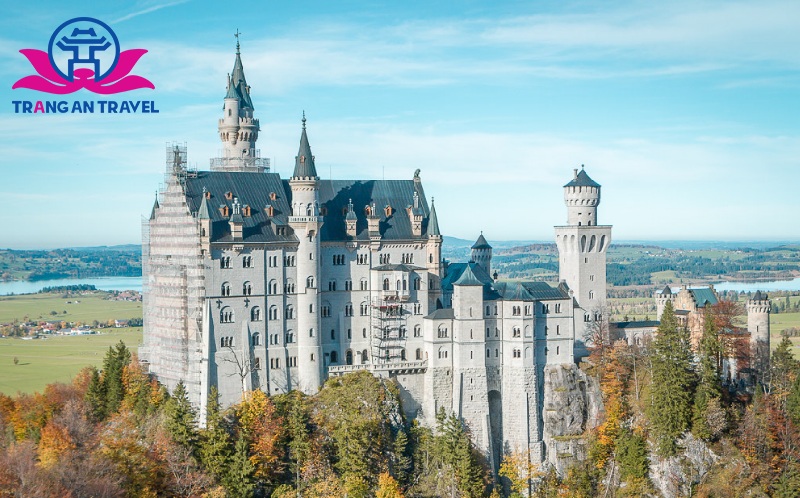 Lâu đài Neuschwanstein