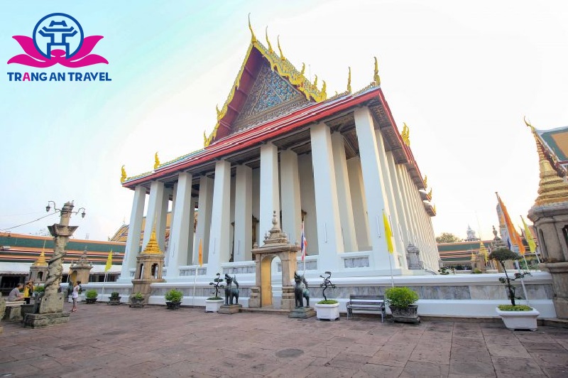 Phra Ubosot – ngôi đền chính ở Wat Pho