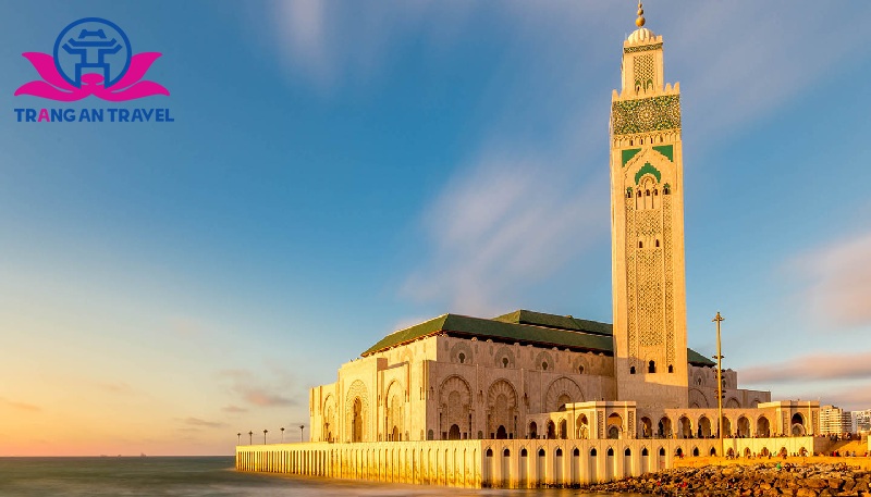 Thánh đường Hồi giáo Hassan II, tour du lịch Ma rốc
