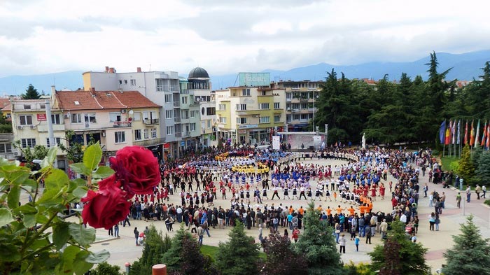Lễ hội hoa hồng Bulgaria