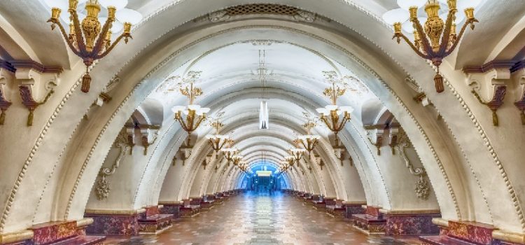 Những thông tin bạn cần biết trước khi ghé thăm Tàu điện ngầm Moscow