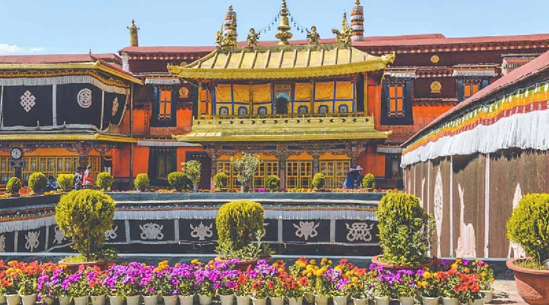 Cung điện Potala ở Lhasa