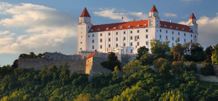 Lâu đài Bratislava