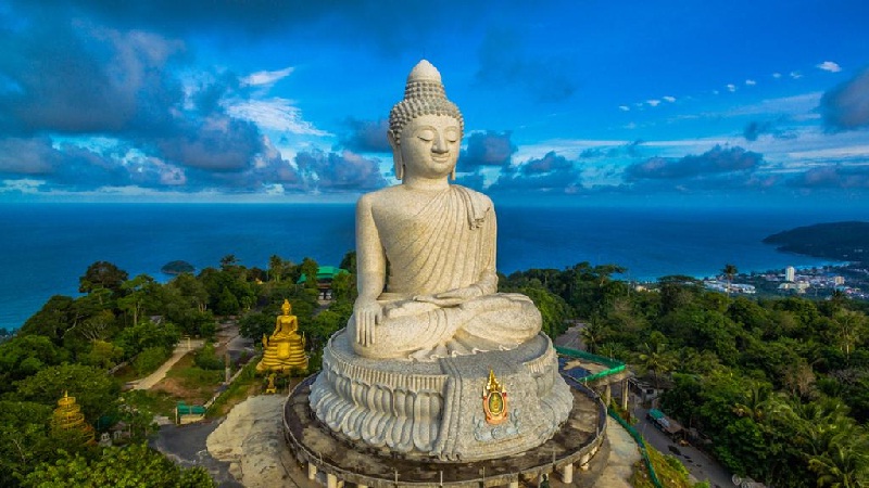 Tượng Phật lớn – địa danh du lịch nổi tiếng nhất của Phuket
