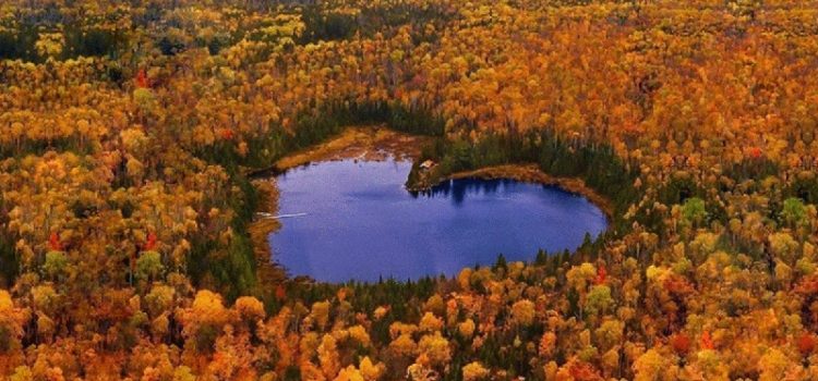 Hồ trái tim, Canada