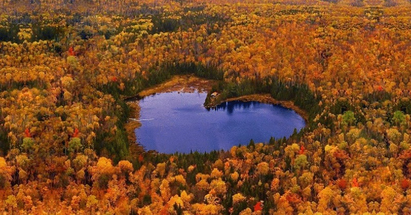 Hồ trái tim, Canada