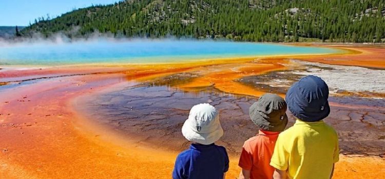 Hồ nước nóng Grand Prismatic, Công viên quốc gia Yellowstone, Mỹ