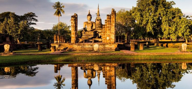 Hướng dẫn tham quan Vương quốc Sukhothai vĩ đại ở Thái Lan