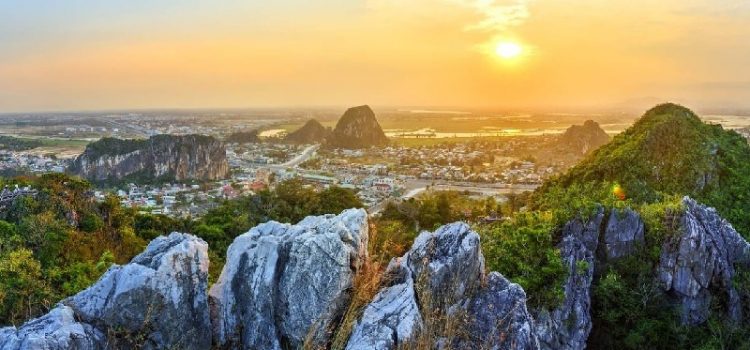 9 điểm đến hàng đầu bạn nhất định phải ghé thăm khi đi du lịch Đà Nẵng