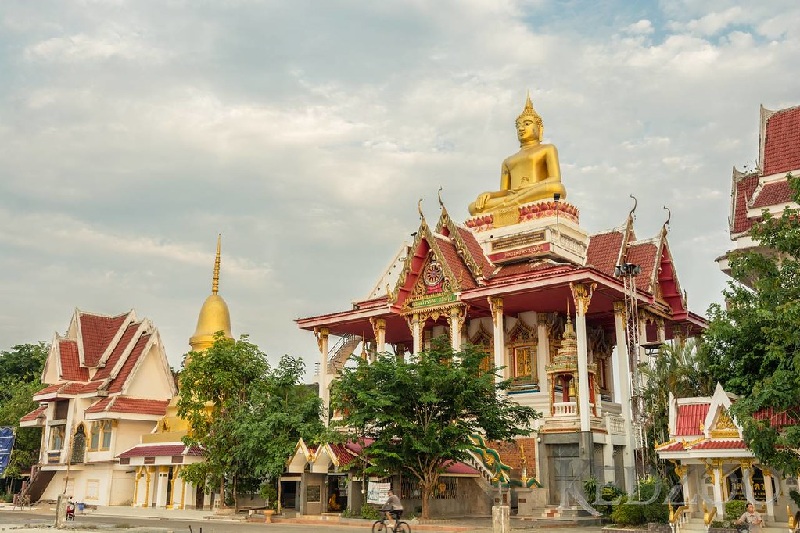 Đền Wat Lam Duan