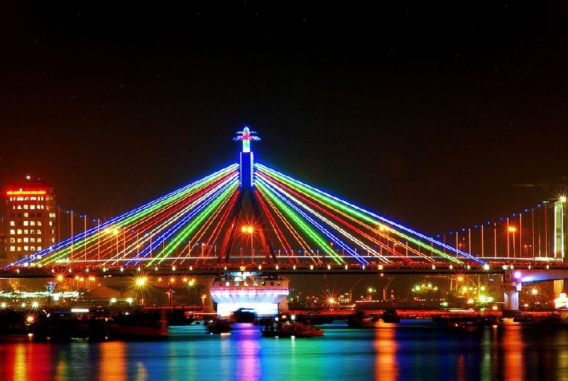 Cầu sông Hàn về đêm
