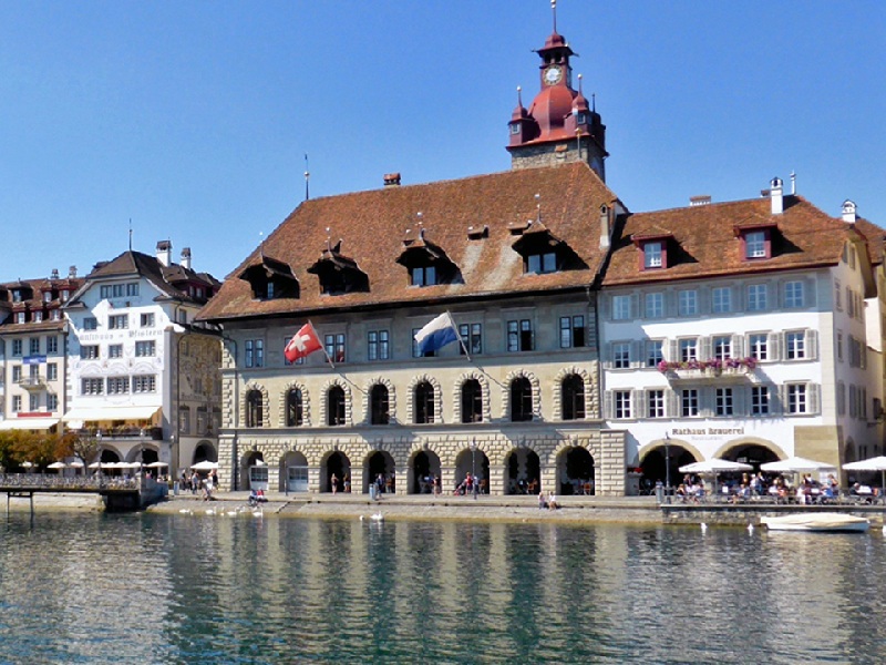 Tòa thị chính Lucerne