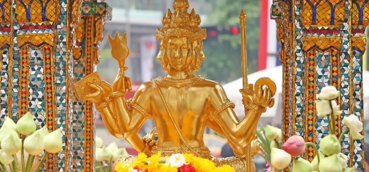 Câu chuyện đằng sau bức tượng Phật bốn mặt nổi tiếng ở Đền Erawan