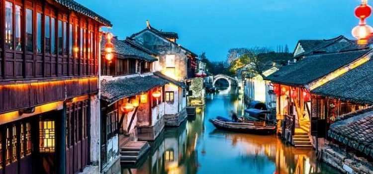 8 cổ trấn đẹp như tranh vẽ bạn nên ghé thăm khi đi du lịch Trung Quốc