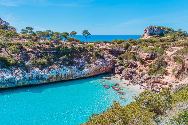 Khám phá những bãi biển tuyệt đẹp khi đi du lịch Mallorca