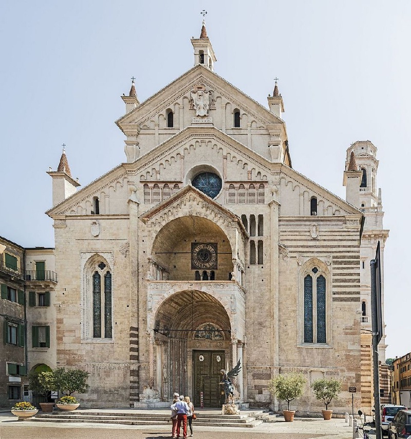 Nhà thờ Santa Maria Matricolare
