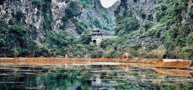 Tuyệt tình cốc Ninh Bình – chốn bồng lai tiên cảnh nơi hạ giới