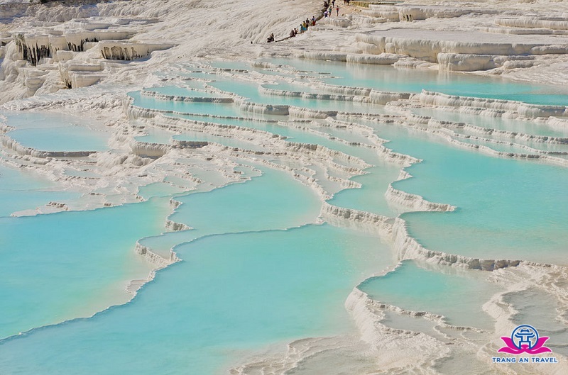 Xanh như ngọc của Pamukkale